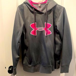 EUC UA hoodie women’s size medium